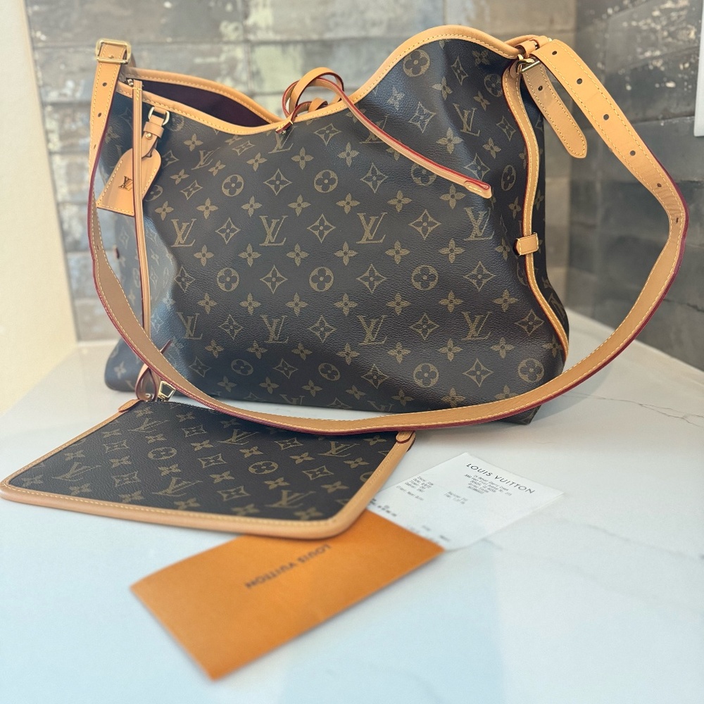 Louis Vuitton CarryAll MM